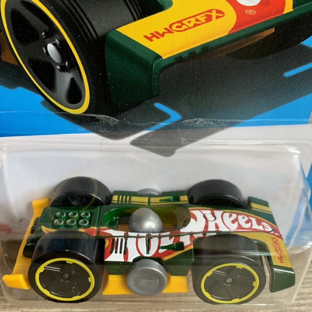 Hot Wheels Flippin Fast HW Celebration Racers Hotwheels Mattel New 2024 🆕 Asan